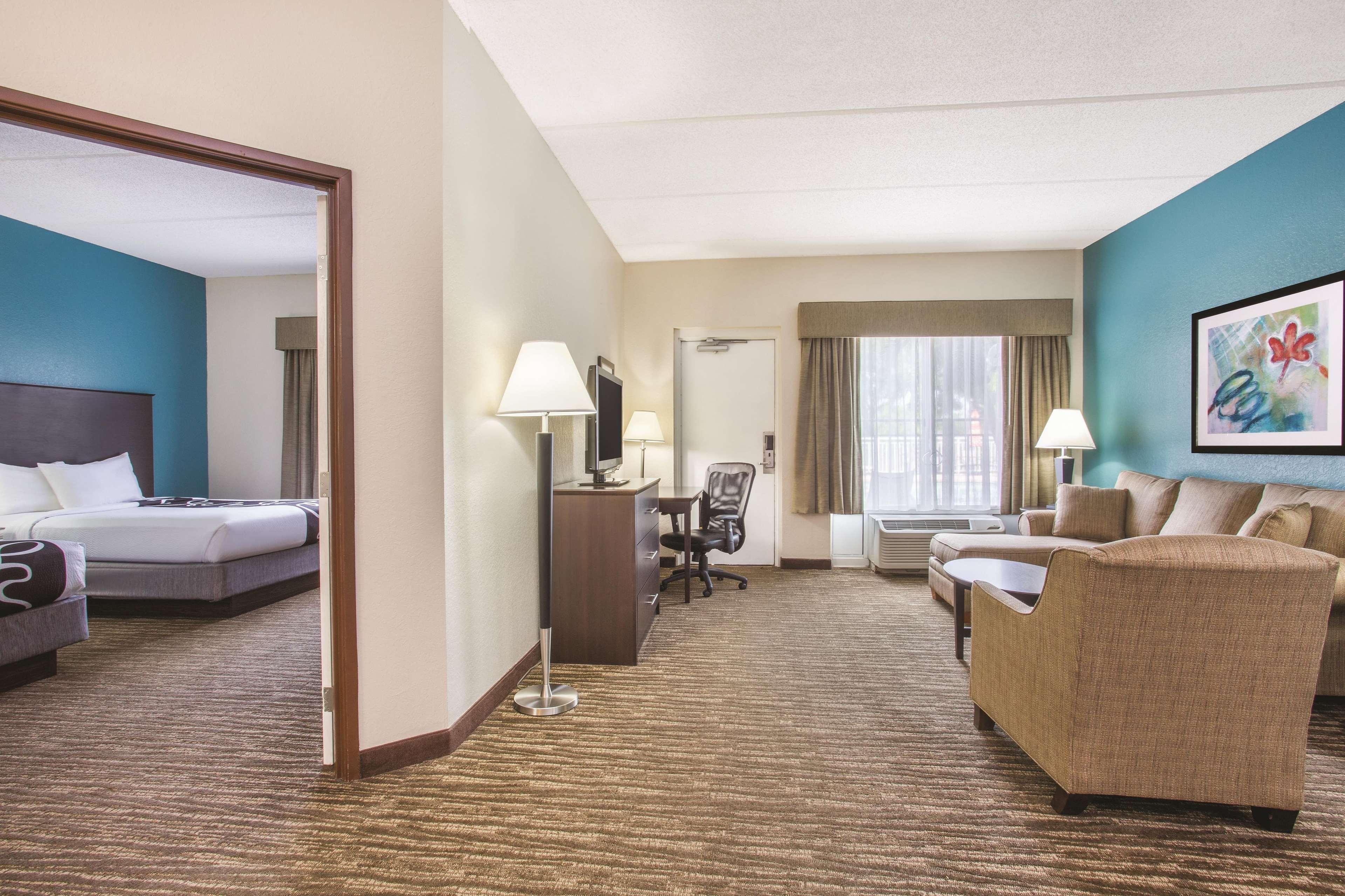 Comfort Inn & Suites Sarasota I75 The Meadows Exteriér fotografie