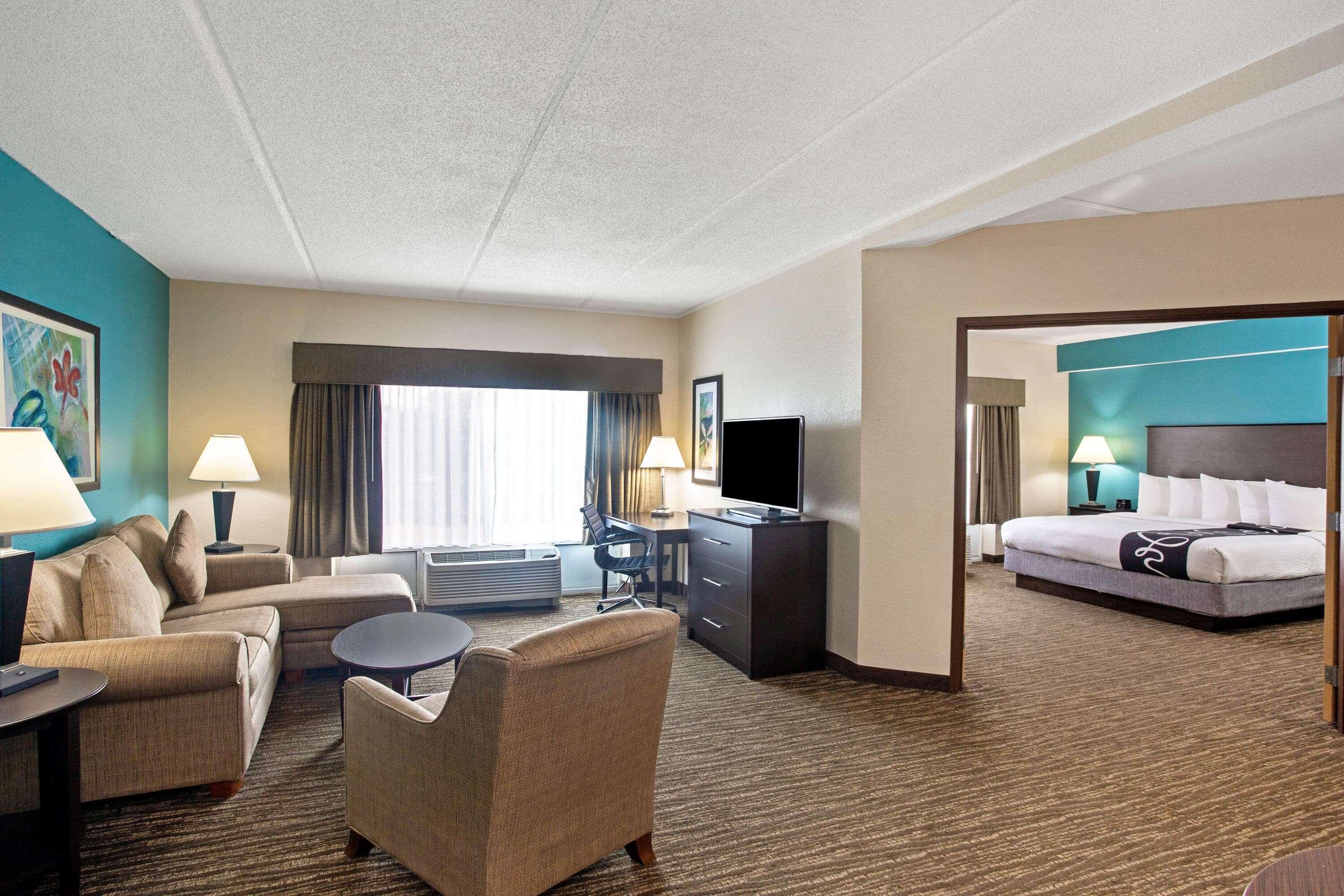 Comfort Inn & Suites Sarasota I75 The Meadows Exteriér fotografie