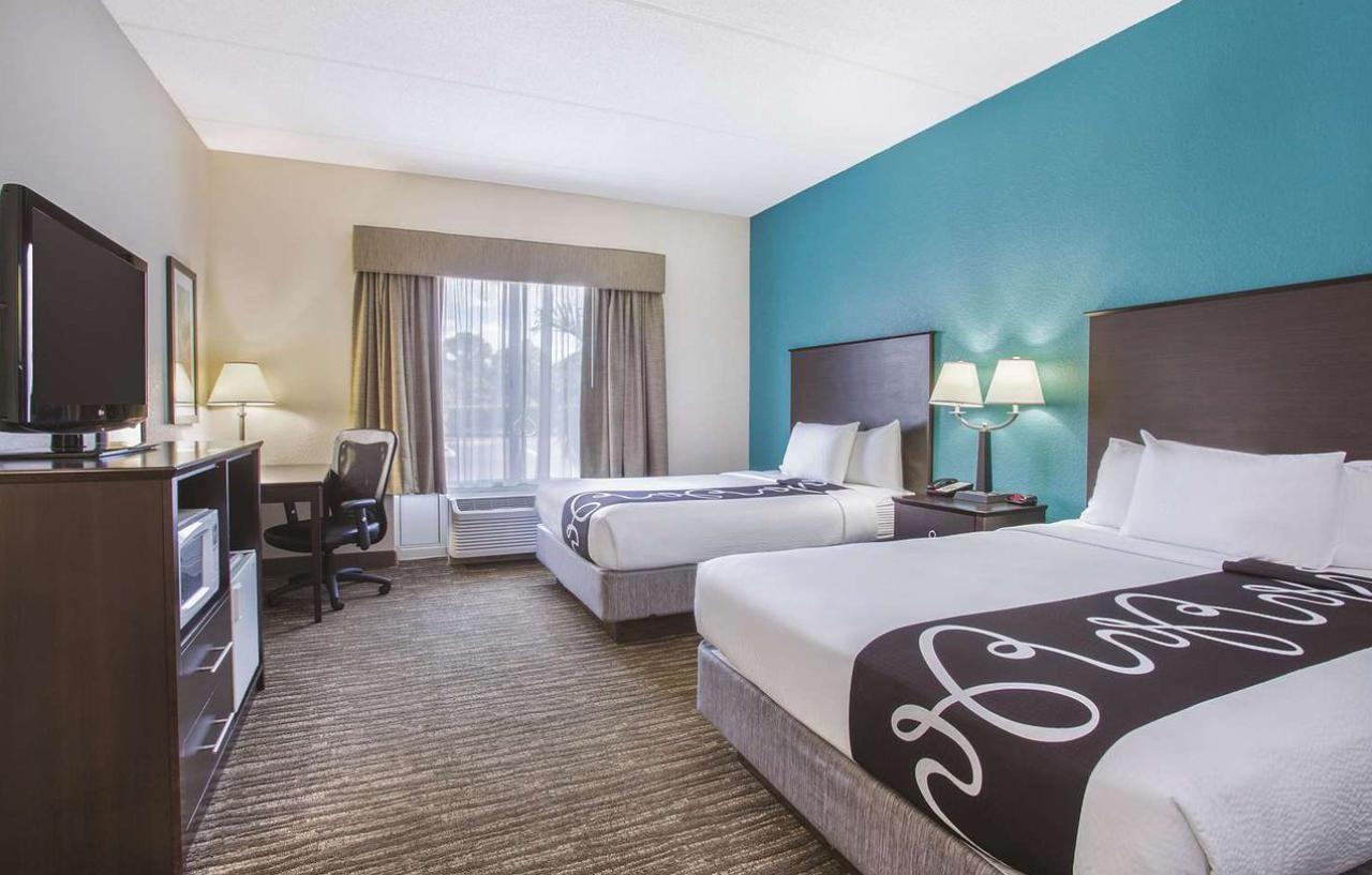 Comfort Inn & Suites Sarasota I75 The Meadows Exteriér fotografie